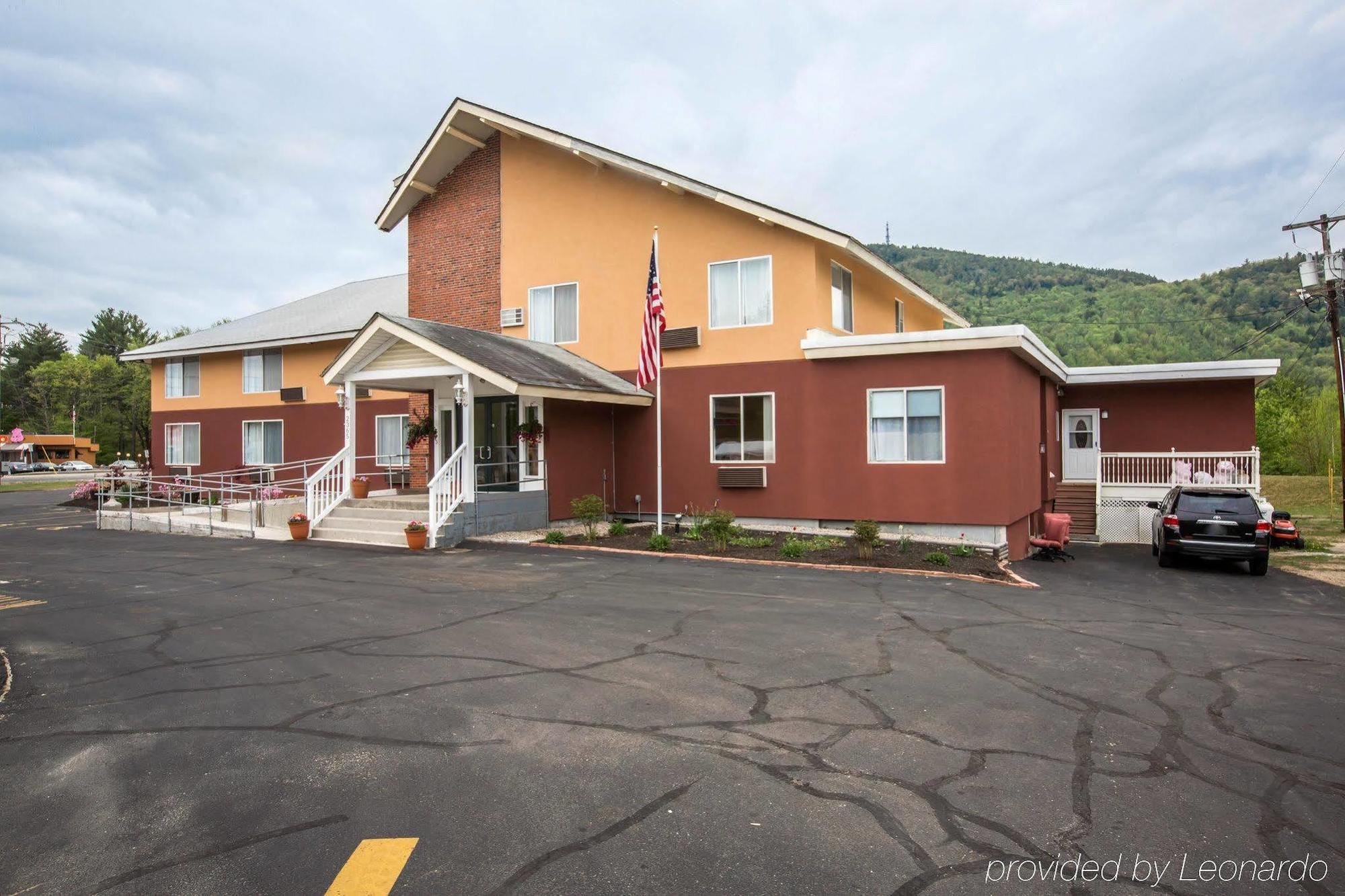 Econo Lodge Lakes Region West Ossipee Buitenkant foto